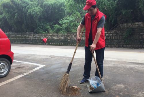 浙江嵊州市烟草专卖局：党建引领为民办实事 “香溢”志愿服务暖民心