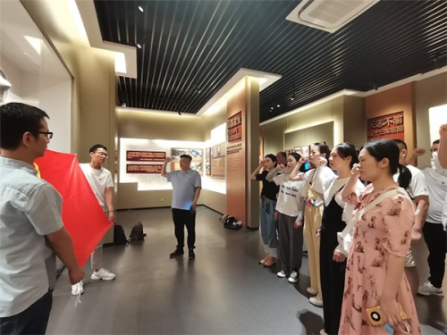 传承红色基因 奏响党员队伍建设“成长曲”